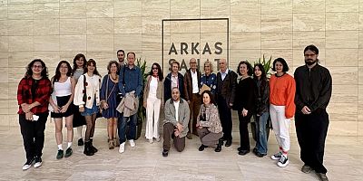 Baudrillard’ın fotoğraf dünyası Alaçatı’da