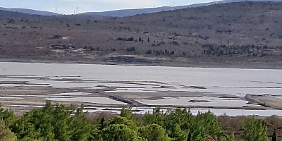 Çeşme Barajı’nda Su Miktarı Kritik Seviyeye Düştü