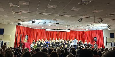 Çeşme Belediyesi THM Korosu’ndan Unutulmaz Konser 