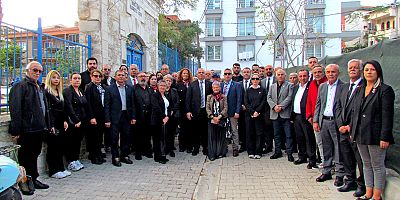 Çeşme CHP’den Ara Tatil Tepkisi: “10 Kasım Bir Tatil Günü Değildir”