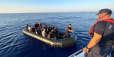 Çeşme'de 260 düzensiz göçmen yakalandı