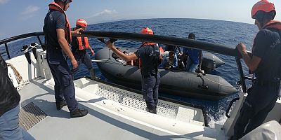 Çeşme’de 7 Göçmen Kaçakçısı Tutuklandı!