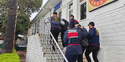 Çeşme’de Araç Hırsızlarına Jandarma Operasyonu!