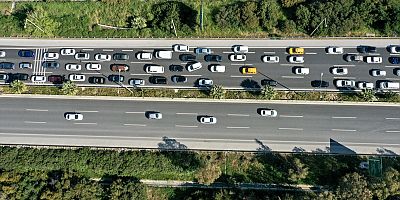 Çeşme'de bayram yoğunluğu...