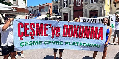 #Çeşme’de #Çevreciler #GücücekKoyu için eylem yaptı!