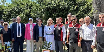 Çeşme’de Coğrafi İşaretli Damla Sakızı Üretimi Artırılacak