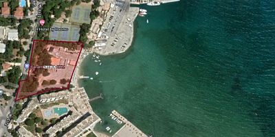 Çeşme’de Denize Sıfır Satılık Arazi