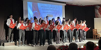 Çeşme’de İstiklal Marşı’nın Kabulünün 104. Yılı Kutlandı