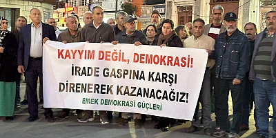 Çeşme’de Kayyım Protestosu: “Kayyım Darbesi 85 Milyon İçin Demokrasi ve Özgürlük Sorunudur.”