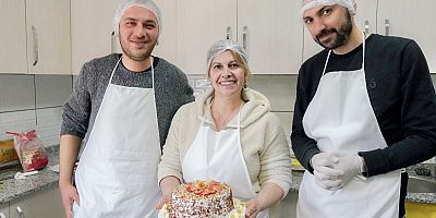 Çeşme’de Meslek Fabrikası hayata geçirildi!
