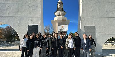 Çeşme’de Öğrenciler Yaşadıkları Kenti Tanıdı