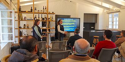 Çeşme’de tarım eğitimlerine yoğun ilgi  