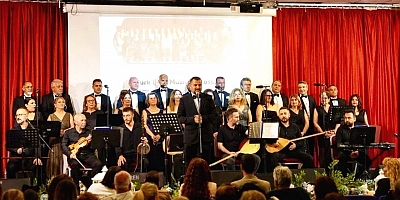 Çeşme’de Türk Halk Müziği Rüzgarı Esti