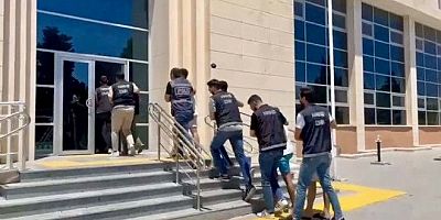 Çeşme’de uyuşturucu operasyonu!