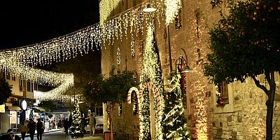 Çeşme’de yılbaşı coşkusu meydanlara taşacak