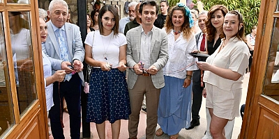 Çeşme HEM  yıl sonu sergisini açtı