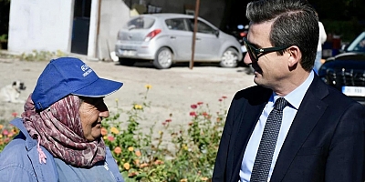 Çeşme Kaymakamı Mehmet Maraşlı’dan Dünya Kadın Çiftçiler Günü Ziyareti