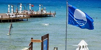Çeşme’nin 14 Plajı ve 2 Marinası 2025’te de Mavi Bayrakla Taçlandı