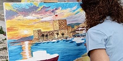 Çeşme’nin tarihi ve kültürel mirası, Alaçatı’da dokuz sanatçının fırçasıyla hayat buldu