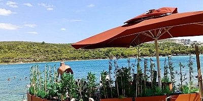 Çeşme Paşalimanı’ndaki “özel beach” işgali kaldırıldı: İskele vatandaşın kullanımına açıldı