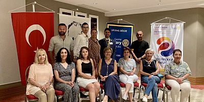 Çeşme Rotary Fırat Çelik’le Başkanlığa Devam Dedi
