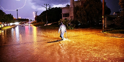 Çeşme’yi Akdeniz Siklonu Vurdu