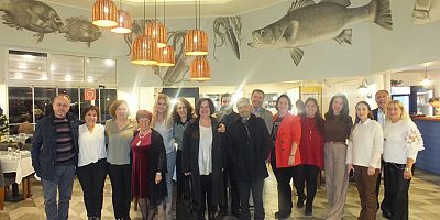 Çeşmeli Avukatlar Yemekte Buluştu