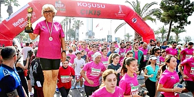 Çeşmeli Semra Arıç, Zübeyde Hanım Koşusu’nda Birinci Oldu