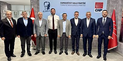 CHP İzmir’de Eski Belediye Başkanları Yeniden Sahaya Çıkıyor!