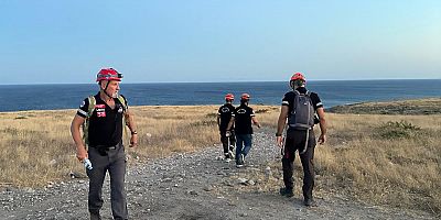 Deliklikoy’da Kayıp Alarmı: Çeşme Jandarma, Çeşme YEAK, AFAD ve Gönüllü Ekipler Seferber Oldu