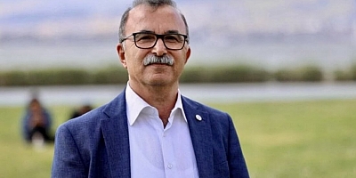 Dem Parti İzmir Milletvekili İbrahim Akın yazdı: Parlak sunumların ardındaki Çeşme gerçeği