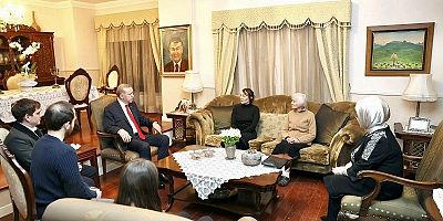 Erdoğan'dan, Deniz Baykal'ın ailesine taziye ziyareti