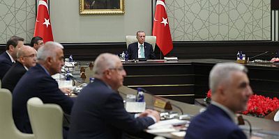 Erdoğan’dan Kabine toplantısı sonrası öğrencilere vergisiz telefon düzenlemesi şartlarını açıkladı