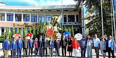 Gaziler Günü Çeşme'de törenle kutlandı