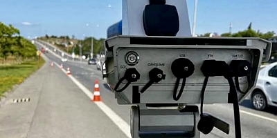 İçişleri Bakanı Yerlikaya; “Arefe günü 23 bin 275 araca hız ihlali işlemi uygulandı”