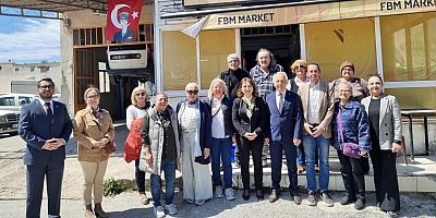 İyi Partili Ülkü Doğan Çeşme’de sanayi esnafının sorunlarını dinledi