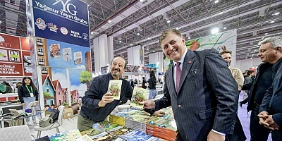 İZKİTAP 4. İzmir Kitap Fuarı Kapılarını Açtı