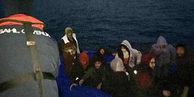 İzmir açıklarında 91 kaçak göçmen kurtarıldı!