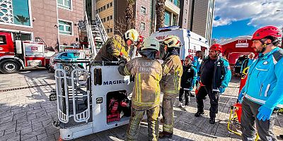 İzmir Adliyesi’nde Nefes Kesen Tatbikat