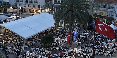 İzmir Büyükşehir’den Çeşme’de İlk İftar Buluşması