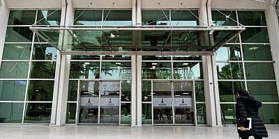 İzmir Büyükşehir’e operasyon: Egeşehir ve Okçuoğlu İnşaat’a gözaltı