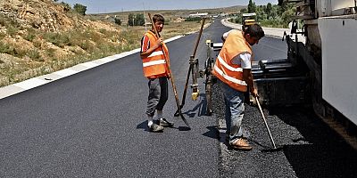 İzmir–Çeşme Otoyolu’nda Trafik Tek Şeride Düştü