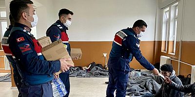 İzmir'de 32 düzensiz göçmen yakalandı! 