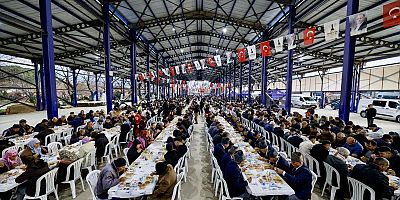 İzmir’de Ramazan sofraları kuruluyor: 30 ilçede iftar takvimi açıklandı