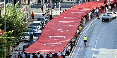 İzmir’de ‘Kurtuluş’ Coşkusu