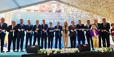 İzmir’e Eğitim Hamlesi 20 Yeni Okul Hizmete Açıldı