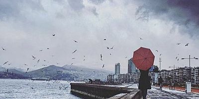 İzmir'e kuvvetli sağanak uyarısı!