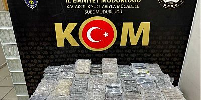 İzmir ve Çeşme’de Kaçakçılık Operasyonları