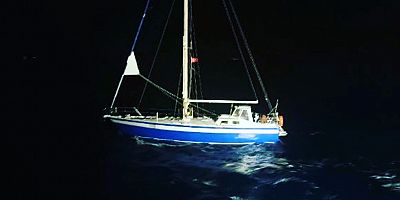 Karaburun açıklarında 56 düzensiz göçmen yakalandı