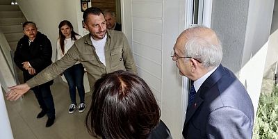 Kılıçdaroğlu eşi Selvi Kılıçdaroğlu’yla birlikte KKTC'ye gitti